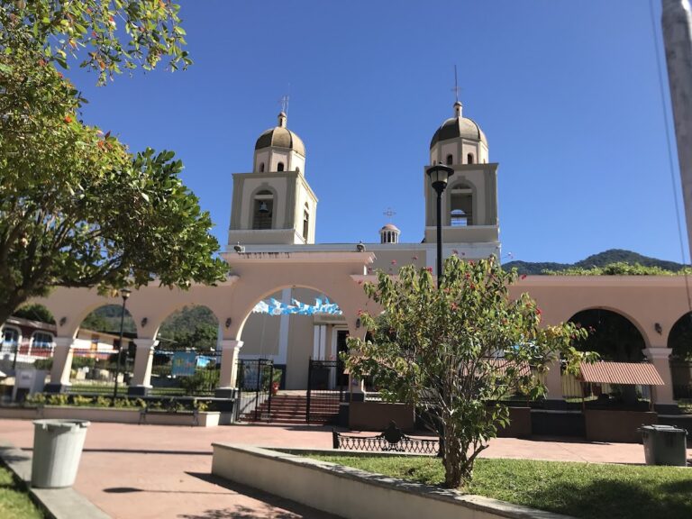 1013 jardin municipal de minatitlan 768x576