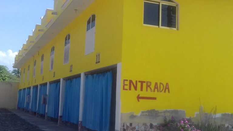 21341 auto hotel el parque 768x432