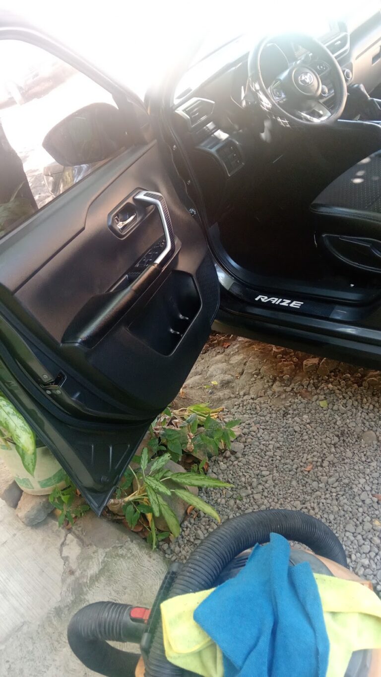 1404 los reyes del clean 768x1365