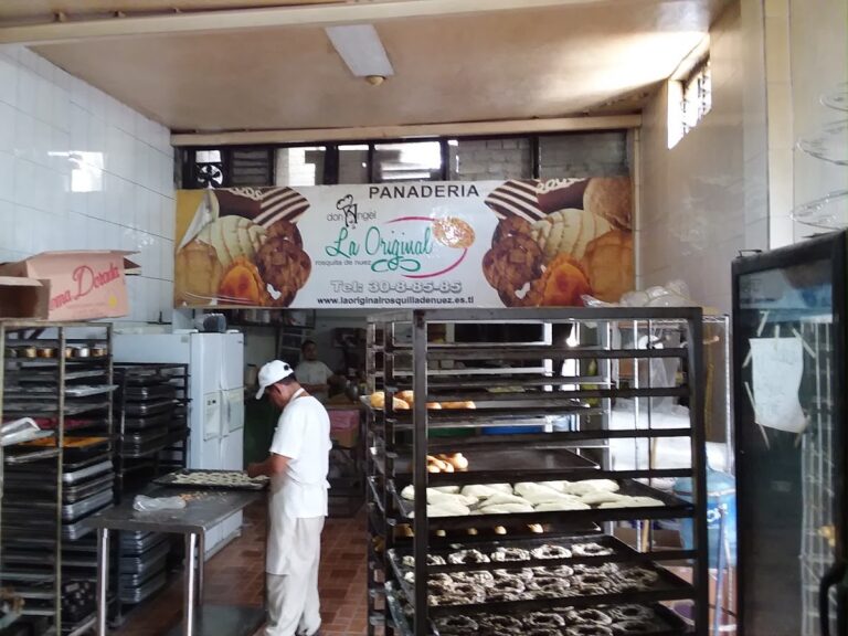 2443 panaderia la original don angel 768x576