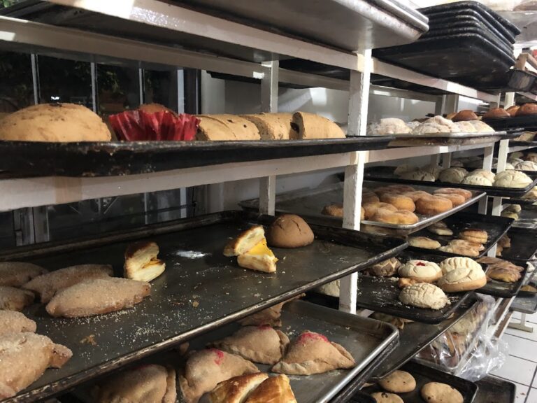 2457 venta de pan 768x576