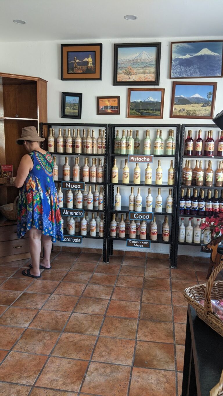 2620 panaderia la trinidad 768x1365