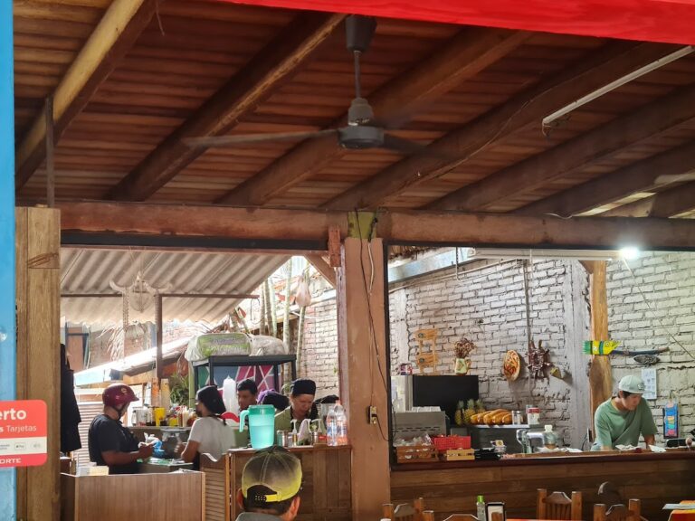 2959 maggis breakfast coffee 768x576