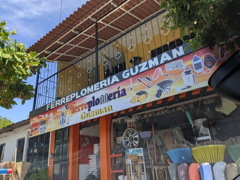 727 ferreteria lagunas 768x576