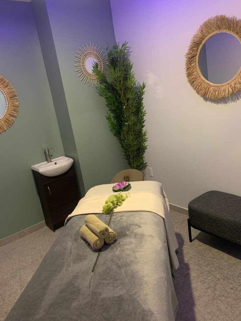 10100 shiva massage spa 768x1024