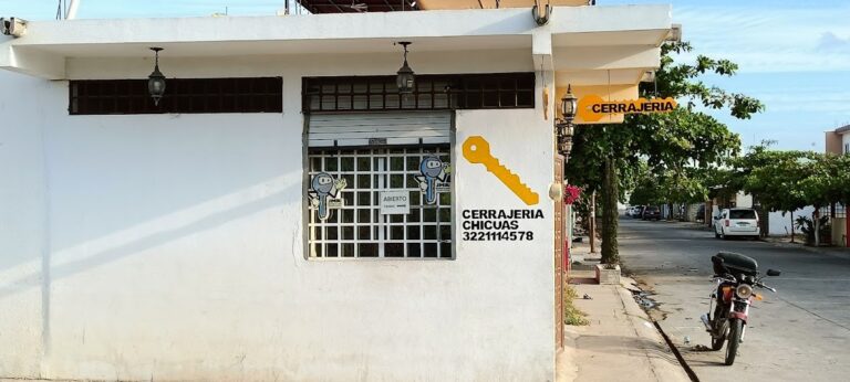 11113 cerrajeria chicuas 768x346