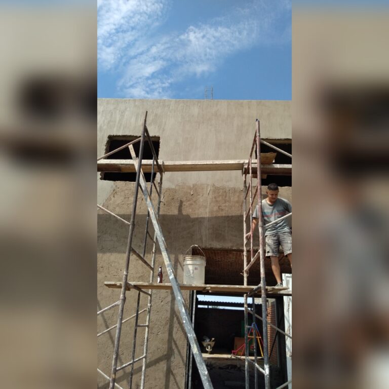 12064 albanileria los panchos 768x768