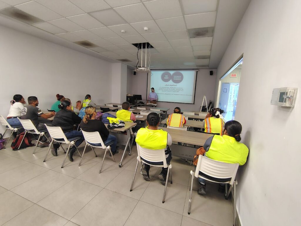 13998 neater servicio de limpieza profesional industrial 1024x768