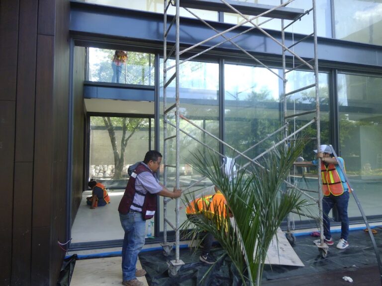 14412 gmc limpieza pulido de pisos fina de obra profunda residencial limpieza cristales lavado de alfombras 768x576