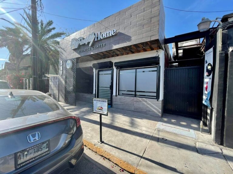 15180 muebleria deluxe mexicali 768x576