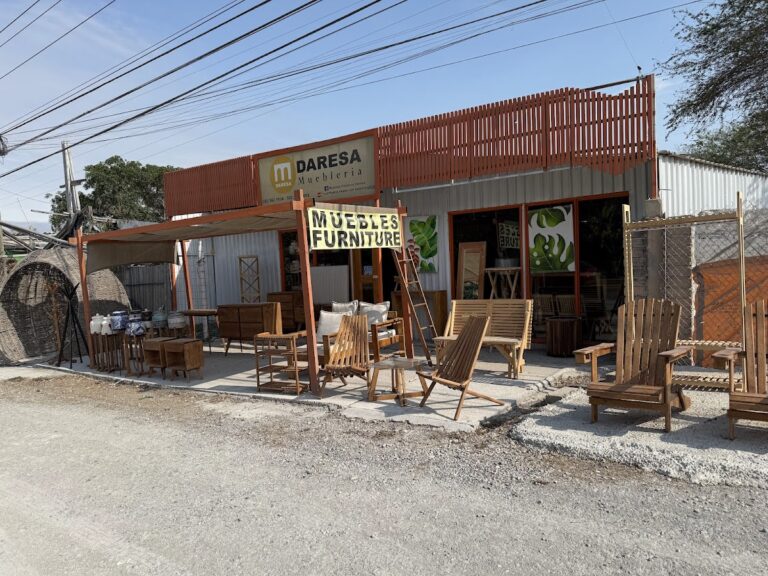 15399 muebles daresa furniture store 768x576