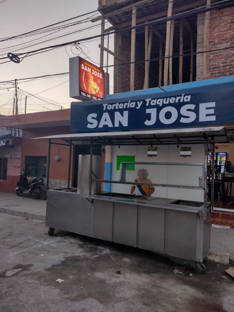 17164 taqueria san jose 768x1024
