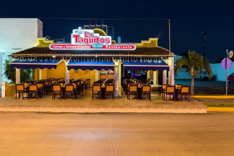 17304 los taquitos de pm prolongacion montejo 768x513