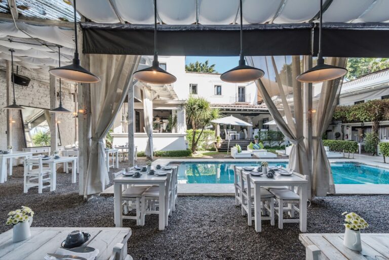 17864 house restaurant 768x513