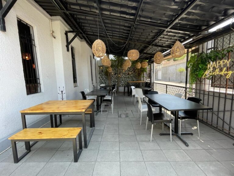 17900 restaurante grilia 768x576