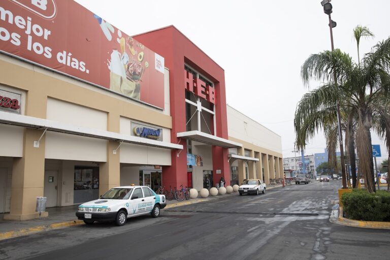 18179 h e b guadalupe livas 768x512