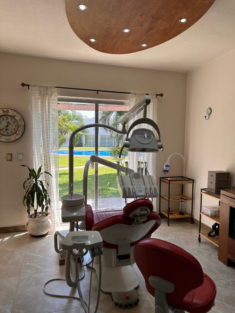 19438 dra. perla gonzalez 768x1024