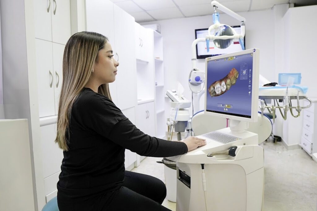 19694 family dental nogales 1024x683