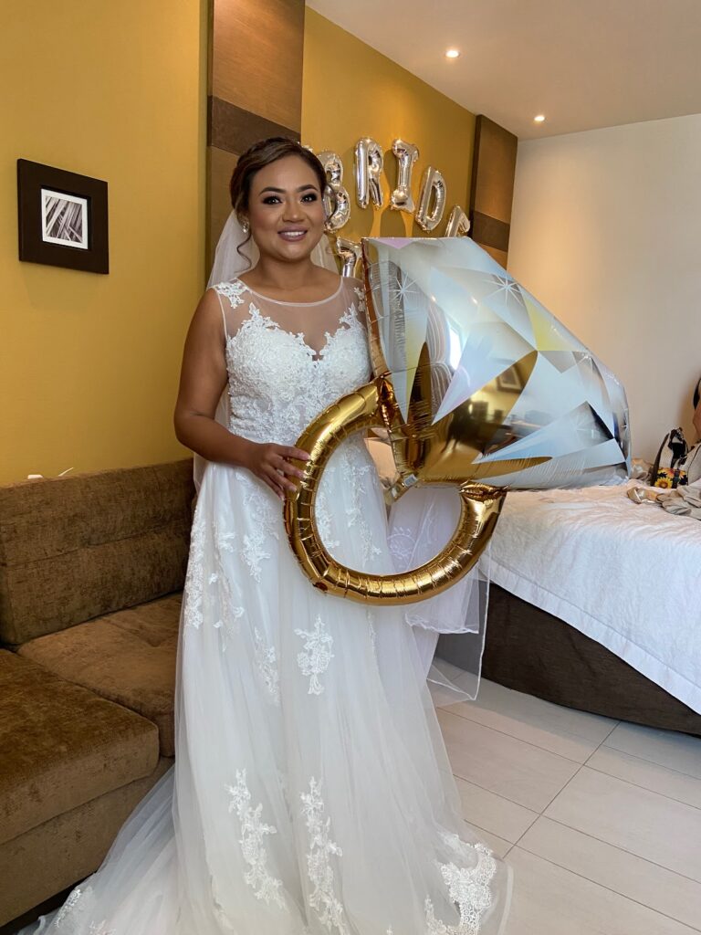 20993 arely argaez beauty studio 768x1024