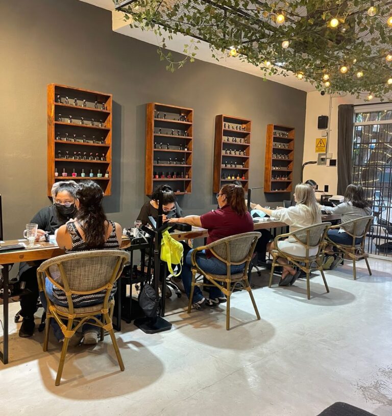 21258 younik tulum nails spa 768x816