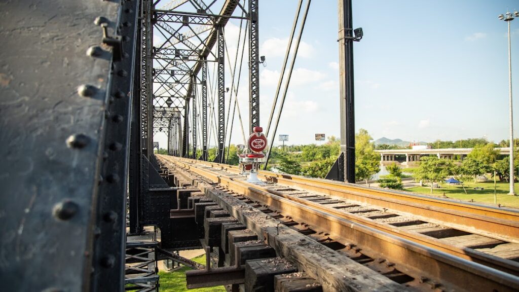 21587 barber house premium 1024x576