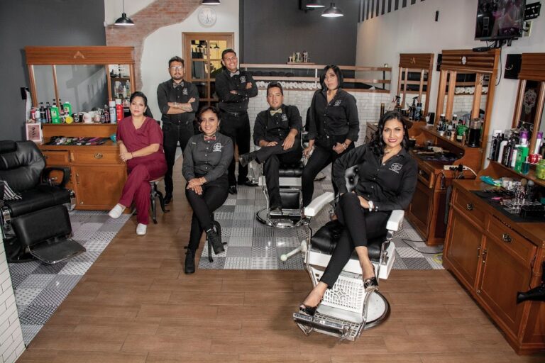 21687 the barbers spa 768x512