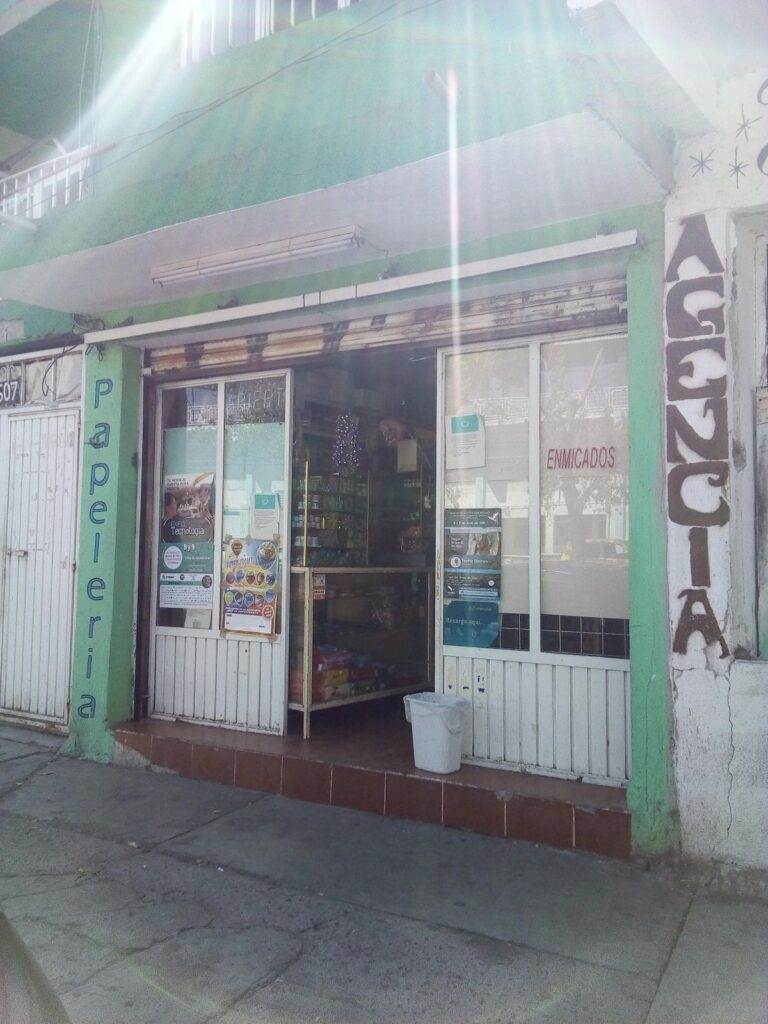 21716 papeleria abrilua 768x1024