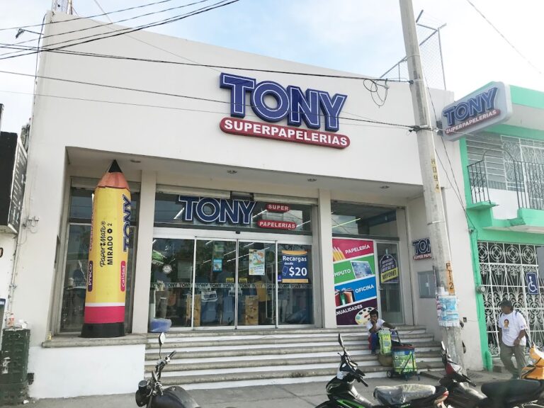 21722 tony superpapelerias 768x576