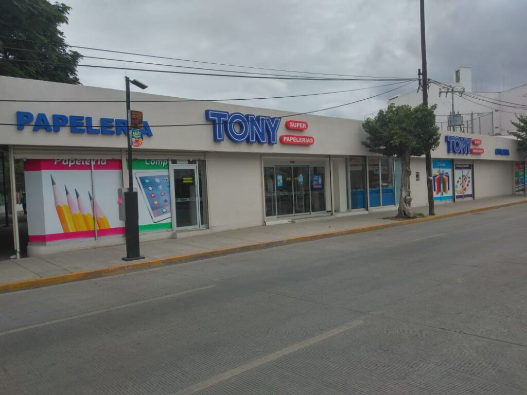 21802 tony superpapelerias 1024x768