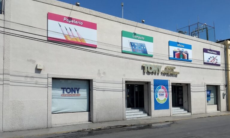 22033 tony superpapelerias 768x460