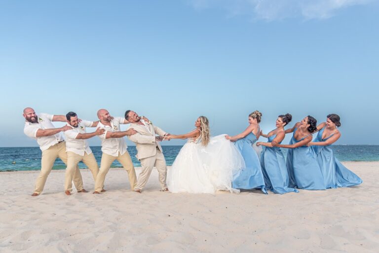 22360 fotografos en cancun wedding portrait photography team coral dream photography 768x513