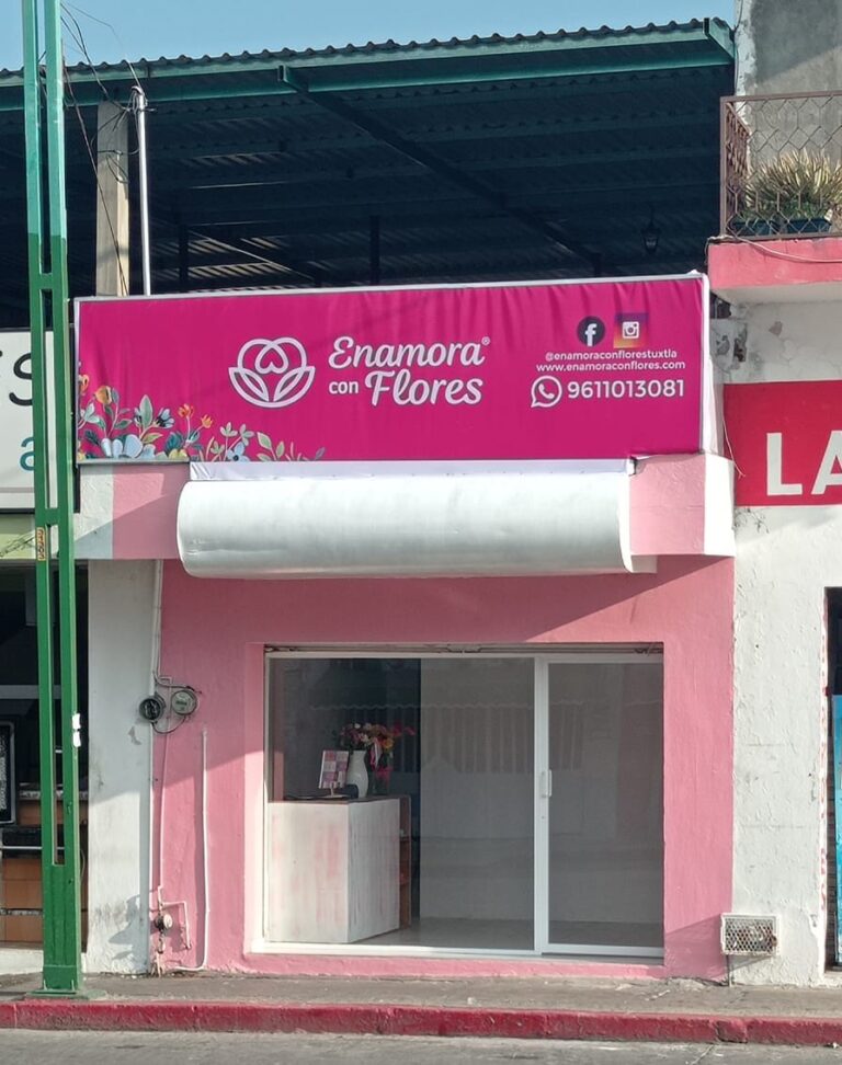 22907 enamora con flores floreria en tuxtla gutierrez 768x972