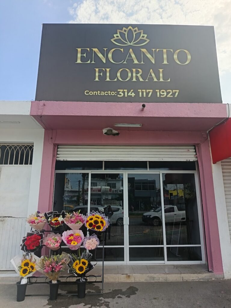 22988 encanto floral 768x1024