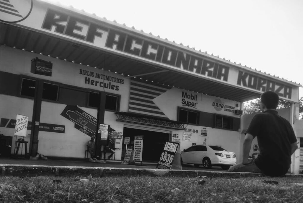 24467 refaccionaria koraza tecoman 1024x687