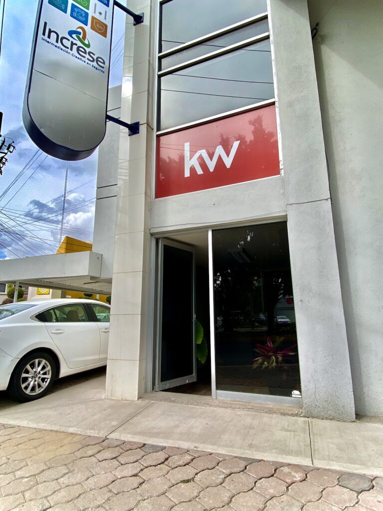 24901 kw leon norte 768x1024