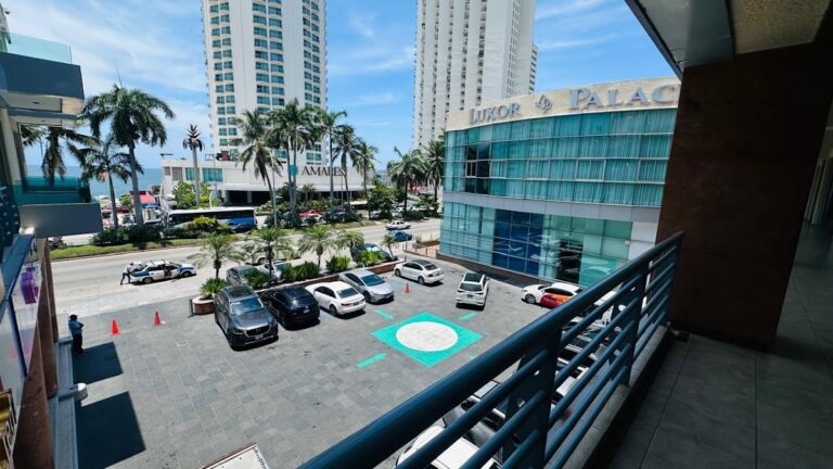 24927 remax casavende acapulco 768x432