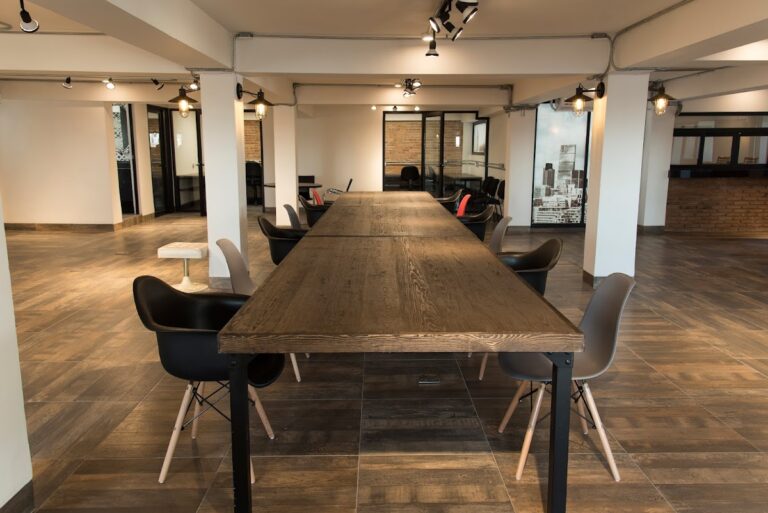 27686 igniter business center 768x513