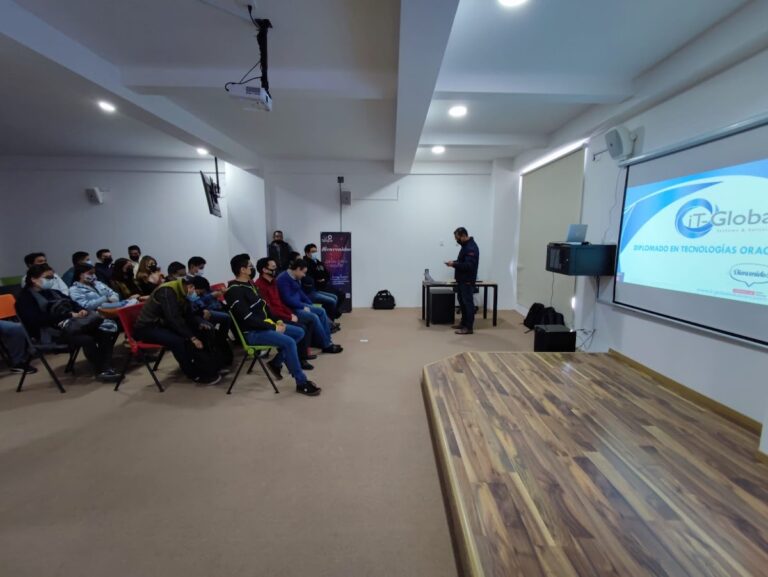 27961 ur space coworking business center 768x577