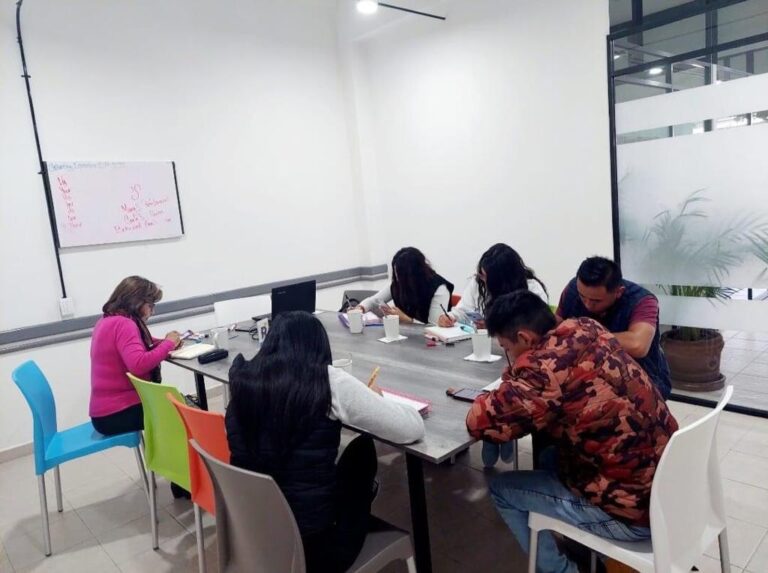 28152 house of learning foreign languages tulancingo 768x573