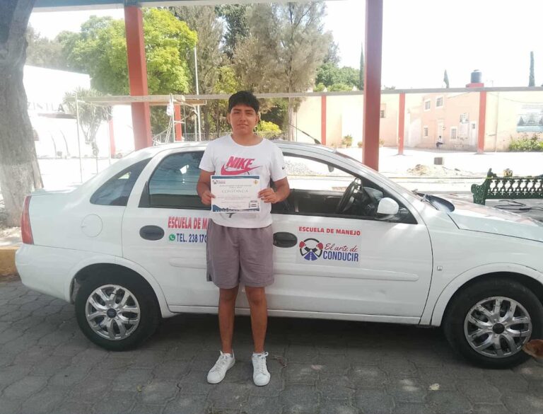 28600 escuela de manejo 8211 el arte de conducir 768x585