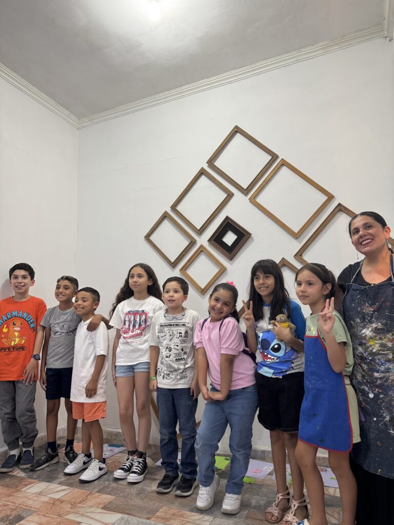 29304 nogal art studio 768x1024