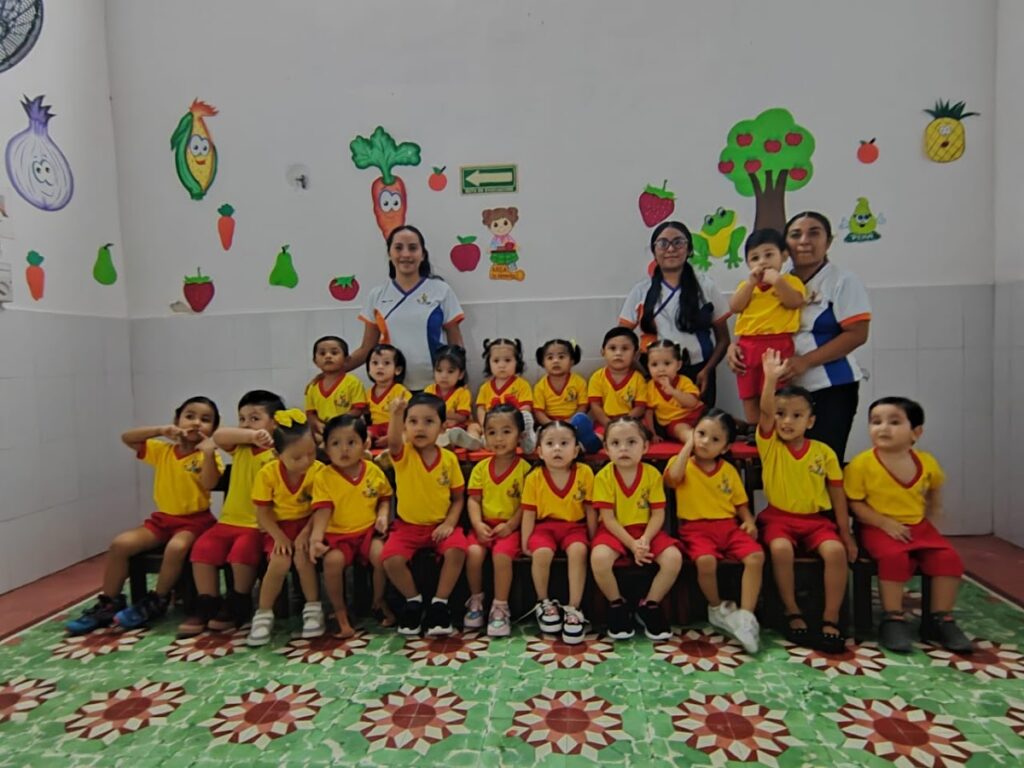 30251 pininos mi primer colegio 1024x768