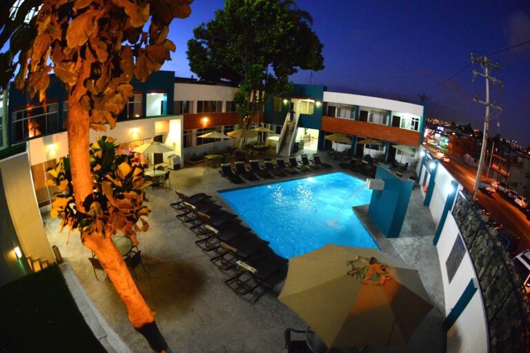 30600 baja inn ensenada 768x512