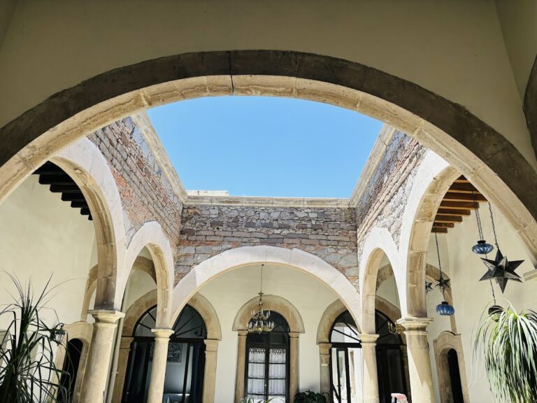 30702 hotel boutique casona los pavorreales 768x576