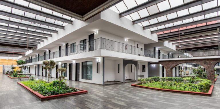 30833 radisson del rey toluca 768x382