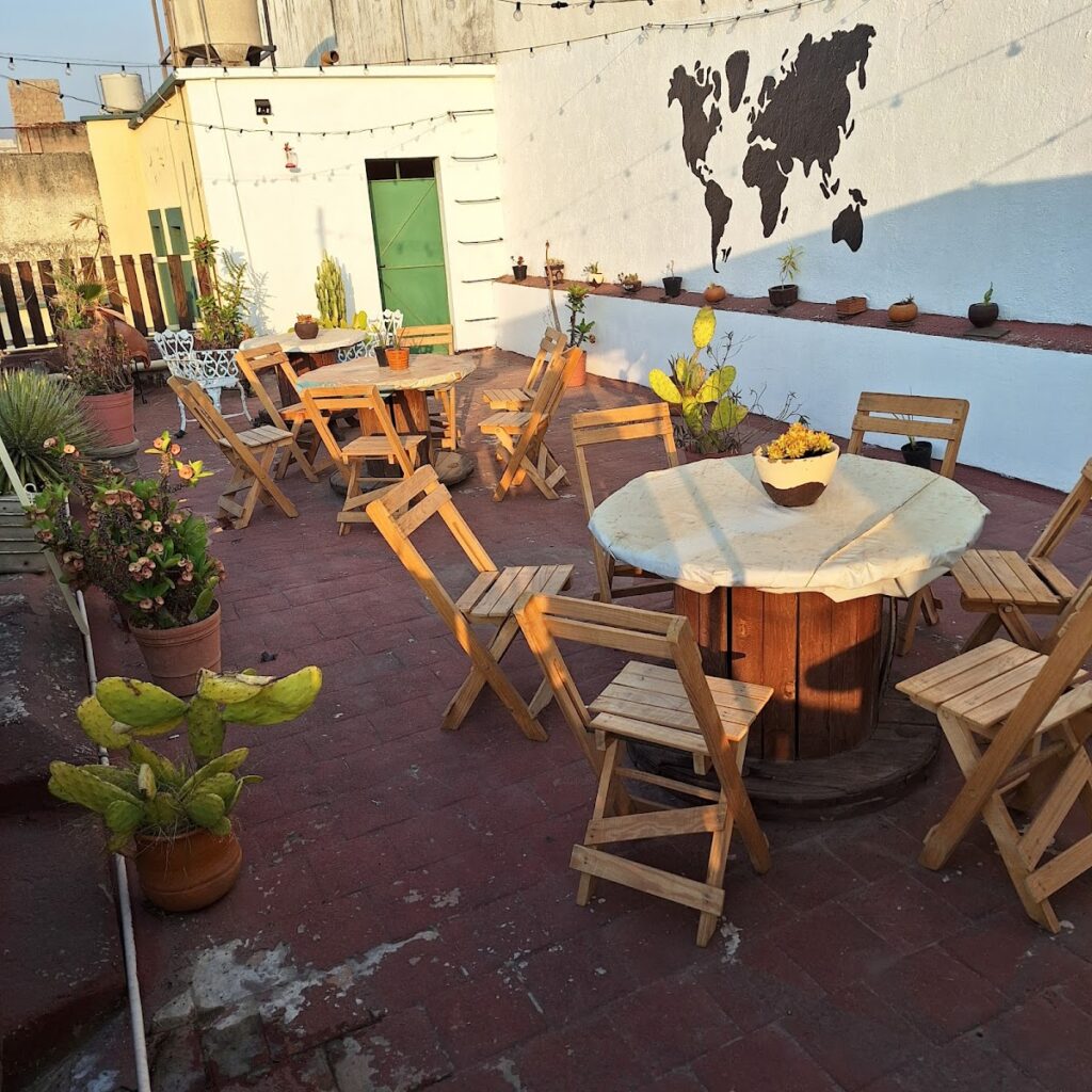 31177 hostal guadalajara 1024x1024