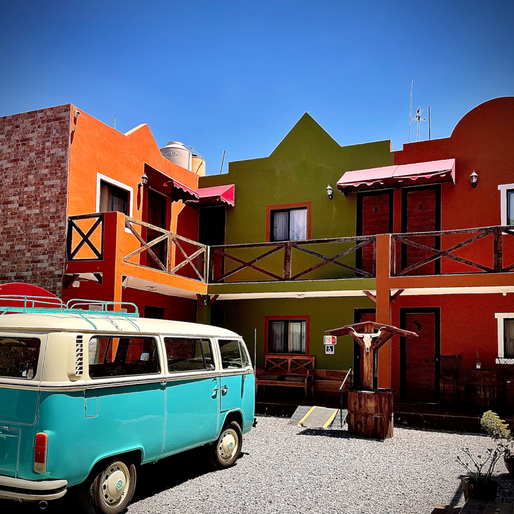 31274 posada hotel west refugio renta de habitaciones s.j.r.qro  1024x1024