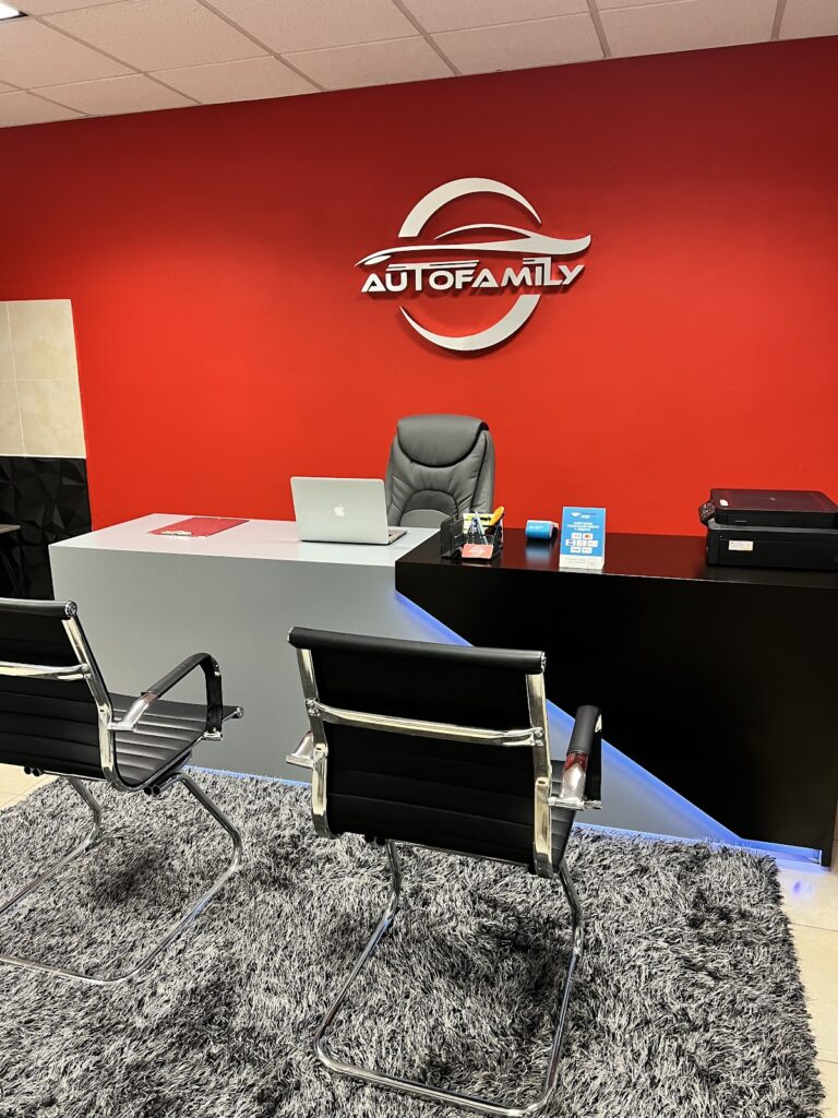 31587 autofamily car rental 768x1024