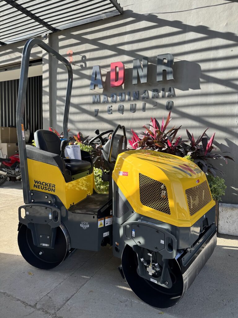 31946 renta de maquinaria en guadalajara adnr zmg 768x1024