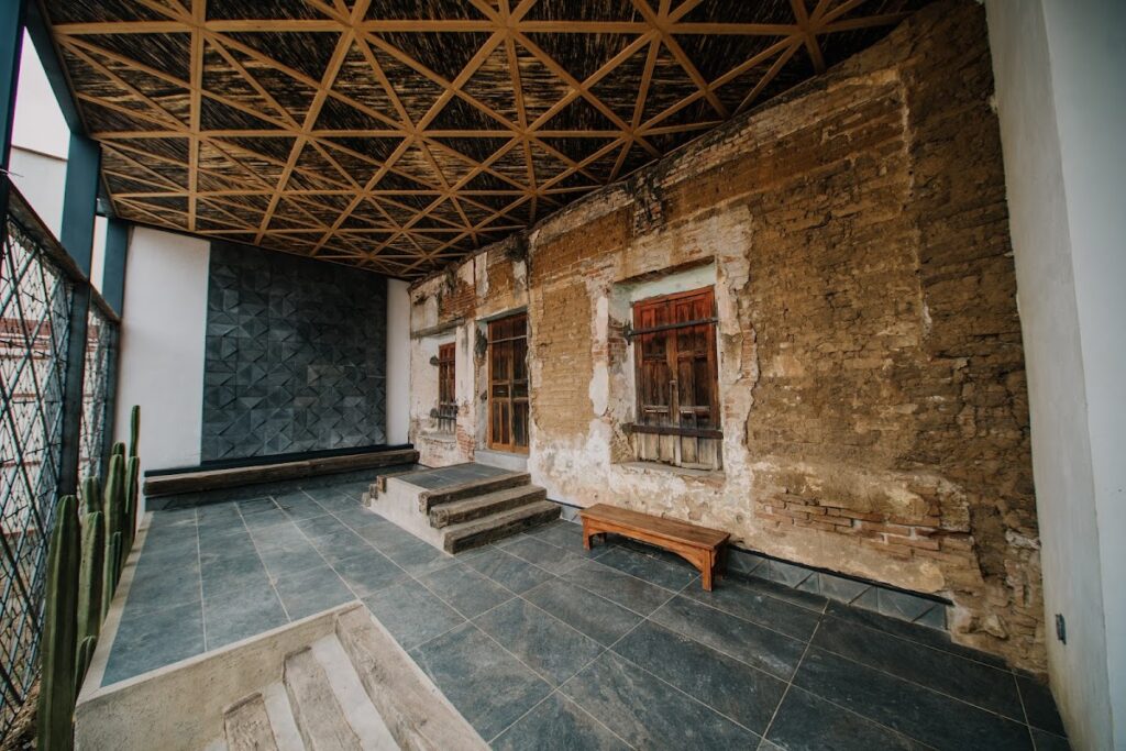 32545 cardenal oaxaca social venue 1024x683